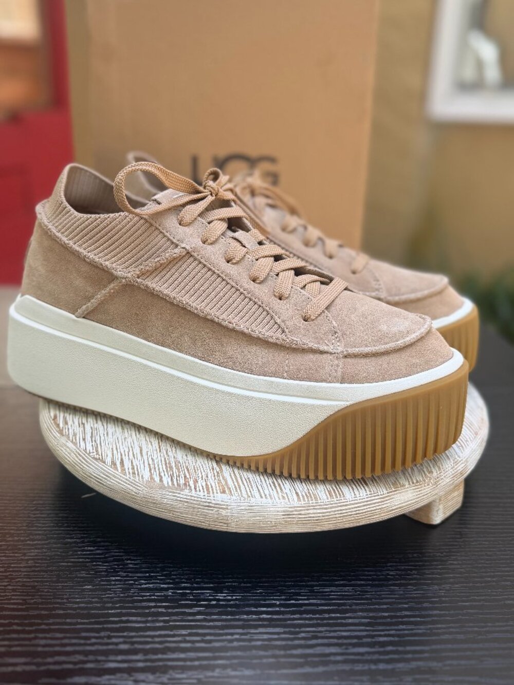 UGG EZ-DUZZIT LACE Platform Sneakers Women's 9 Sand Beige Suede Upper Casual New - Picture 8 of 12